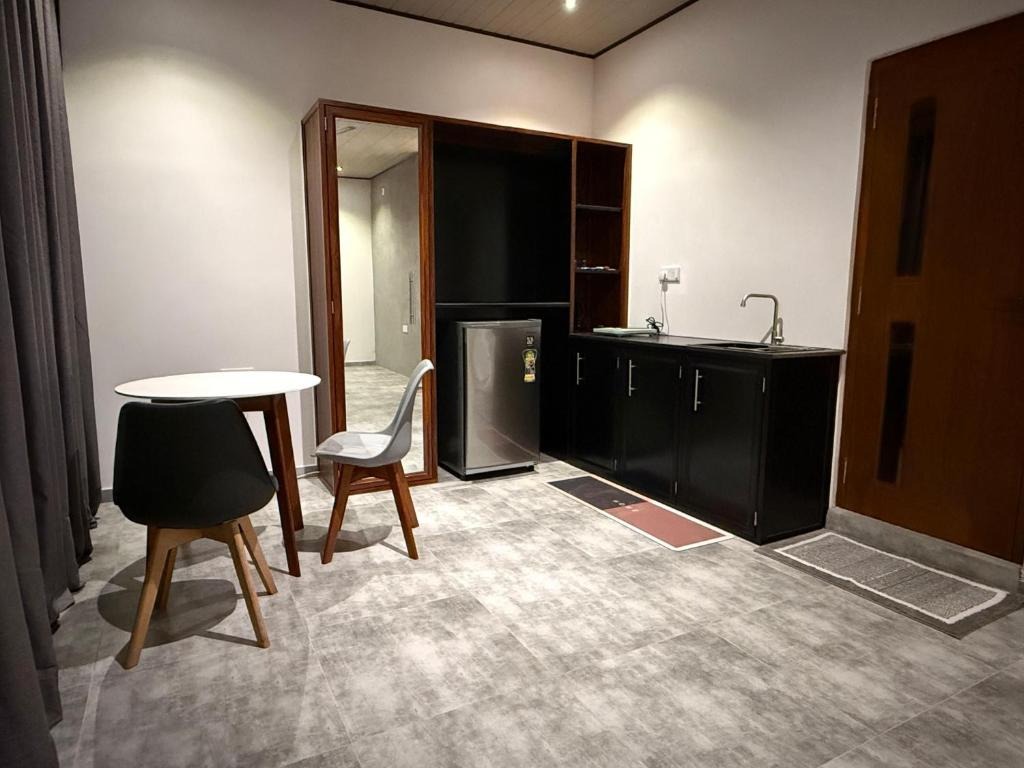 Reach Service Wayside Loft Mirissa